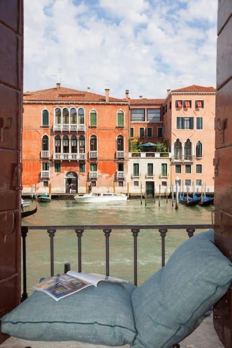 Palazzo Alvera Grand Canal Venecia Exterior foto